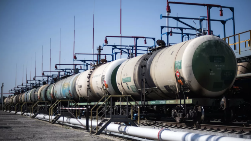 В Казахстане заявили, что после аварии на терминале КТК ищут альтернативы для экспорта нефти