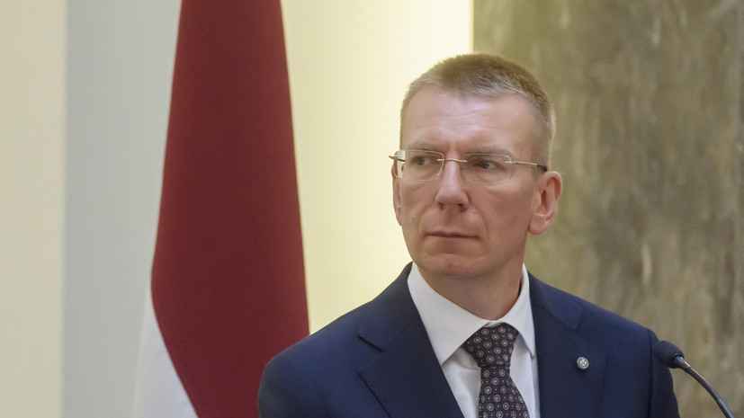 Латвия внесла 25 российских деятелей культуры в список нежелательных лиц в стране