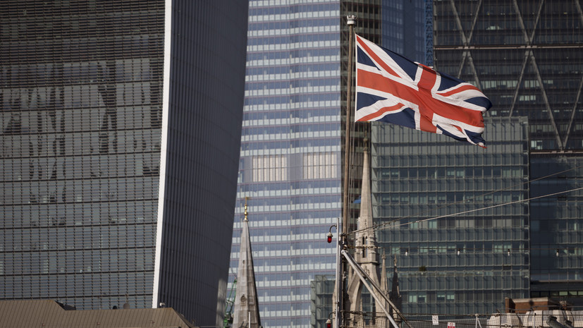 Великобритания ввела санкции против «Совкомфлота»