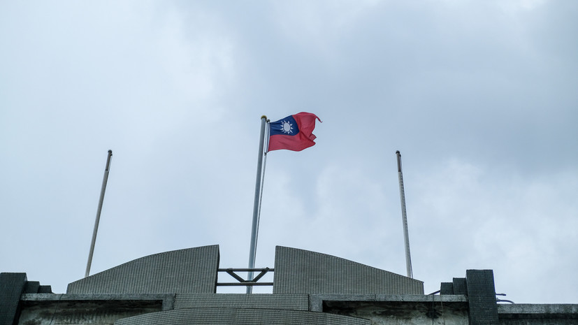 Минобороны КНР: никакая сила не помешает воссоединению Тайваня с материковым Китаем