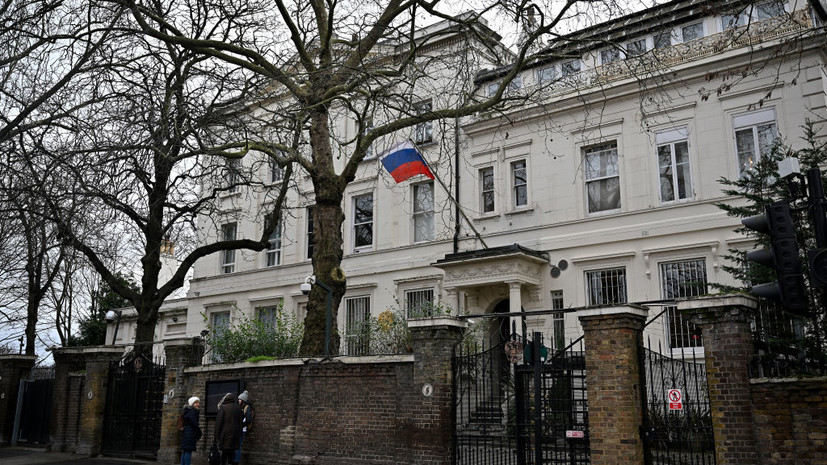 Посольство России назвало новые британские санкции частью антироссийского сценария