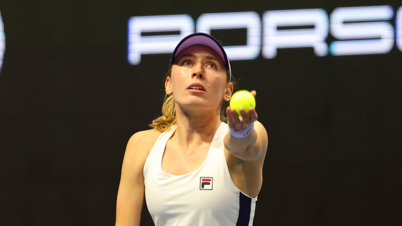 Александрова проиграла Азаренко во втором круге турнира в Майами