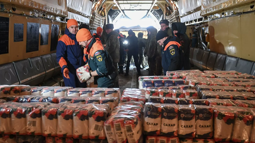 Самолёты ВКС России доставили в Гомель более 70 т гуманитарной помощи для Украины