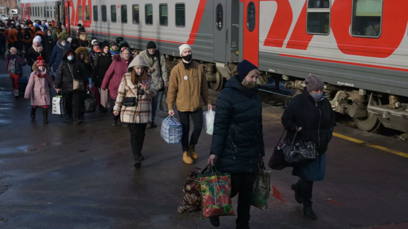 В Самарскую область прибыл второй поезд с беженцами из Донбасса