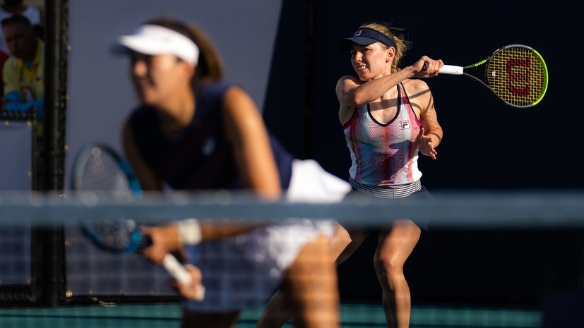 Александрова пробилась в четвертьфинал парного турнира в Майами