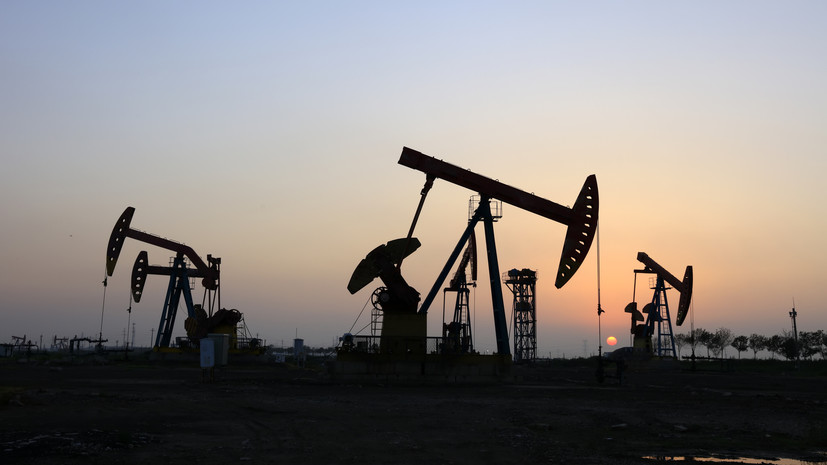 Песков отметил возможность компенсации отказа Европы от нефти из России заявками с Востока