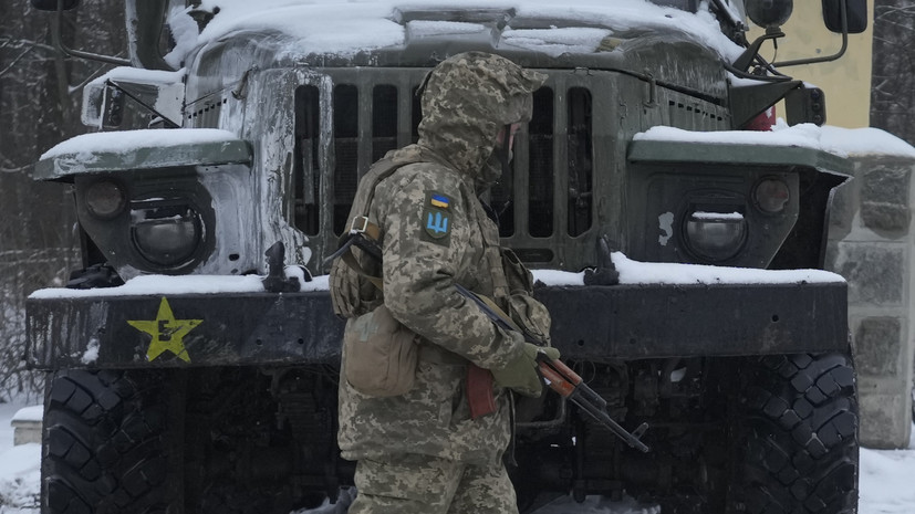 Минобороны: националисты обстреляли очереди у пунктов выдачи помощи под Харьковом