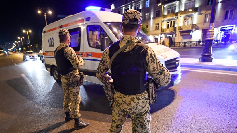 В результате взрыва в ночном клубе в Баку погиб один человек и пострадали 37