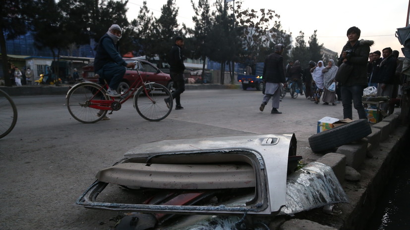 В Кабуле в людей возле пункта обмена валюты кинули гранату