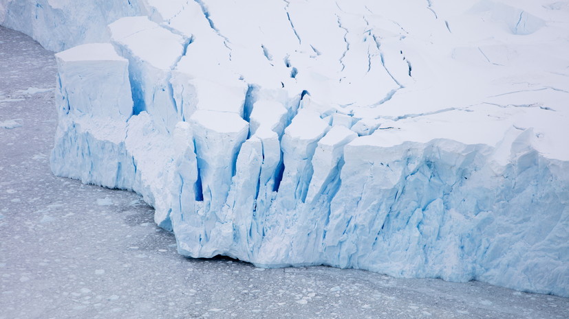 Исследователь Макаров рассказал о климатических фазах планеты после изучения арктического льда