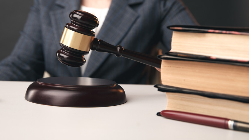 В Петербурге перед судом предстанет обвиняемый в убийстве отца