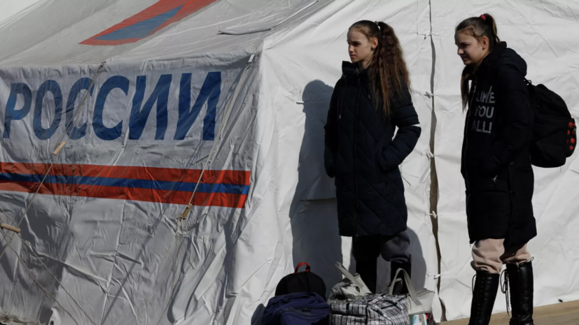 Кабмин увеличил финансирование на выплаты беженцам из Донбасса и с Украины