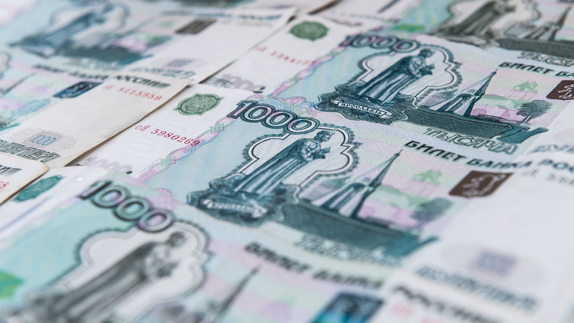 Кабмин России направит 7 млрд рублей на льготные кредиты предприятиям ТЭК