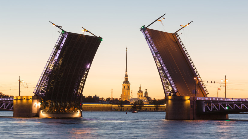 В Петербурге разводка мостов начнётся 10 апреля