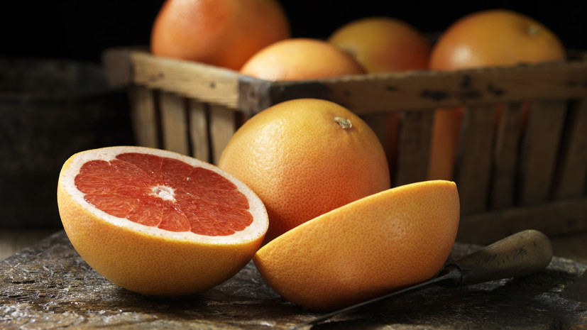 Диетолог Соломатина перечислила нежелательные к употреблению пожилыми людьми продукты