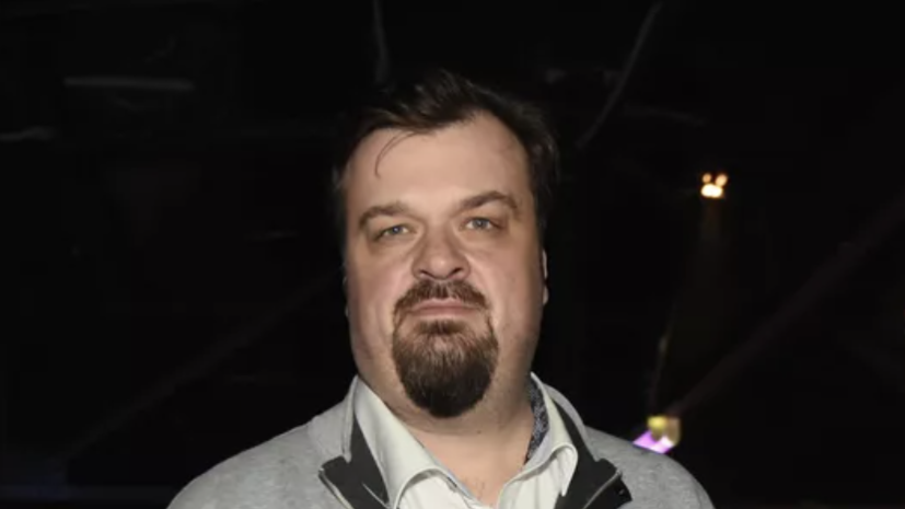 Василий Уткин заявил, что не собирается покидать Россию