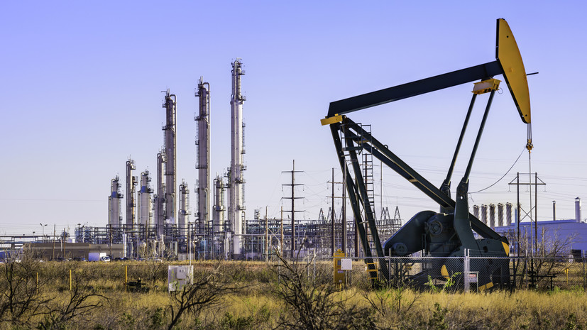 Минэнерго США понизило прогноз по добыче нефти в стране на 2022—2023 годы
