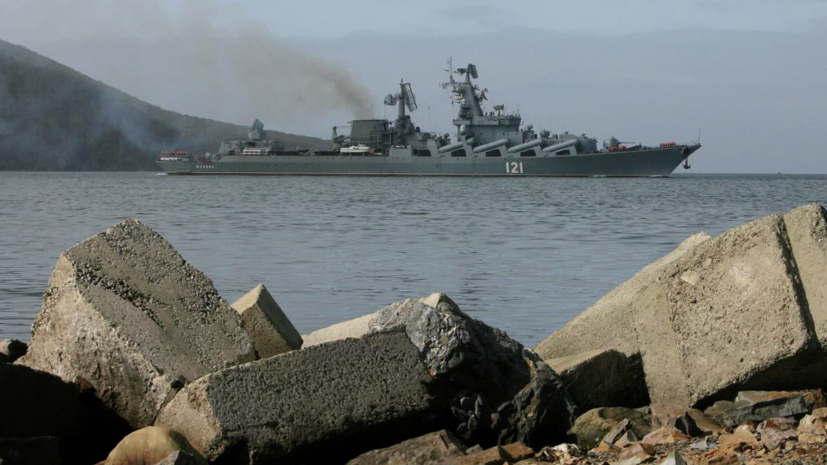 Главком ВМФ России провёл встречу с экипажем крейсера «Москва» в Севастополе
