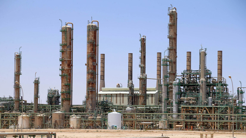 Национальная нефтяная корпорация Ливии объявила форс-мажор на месторождении Эль-Филь