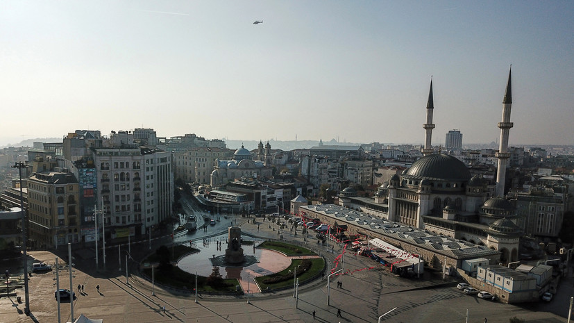 В одном из районов Стамбула произошёл взрыв