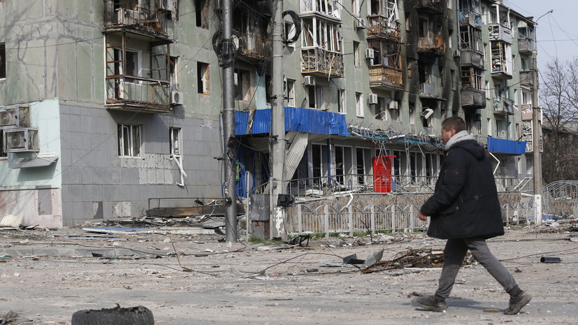 Жители Мариуполя рассказали об обстрелах домов со стороны националистов