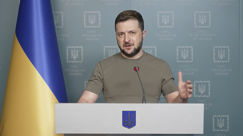 Зеленский предлагает продлить военное положение с 25 апреля ещё на 30 дней