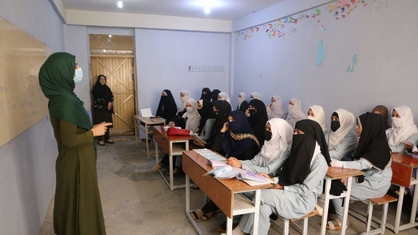 В афганских университетах вводится раздельное обучение по половому признаку