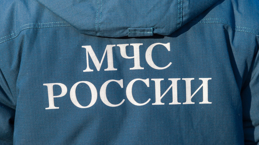 МЧС: предварительно, при пожаре на нефтебазе в Брянске никто не пострадал