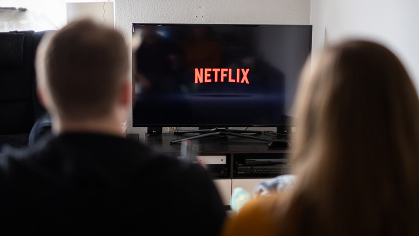 «Сервис нарушает своё собственное соглашение»: российские зрители подали коллективный иск к Netflix