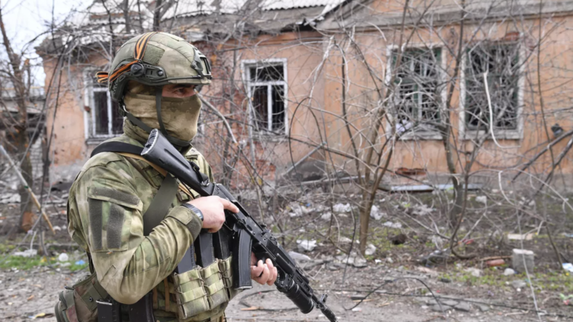 Власти Чечни заявили о полном освобождении города Рубежное в ЛНР