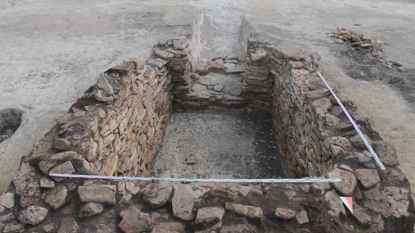 «Усыпальница знатного скифа»: российские археологи изучили склеп IV века до н. э. в предгорном Крыму
