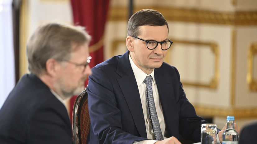 Польский премьер Моравецкий признал, что Россия «неплохо справляется» с санкциями