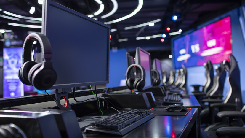 В Virtus.Pro приняли решение расторгнуть контракт с Москаленко, нарисовавшим букву Z