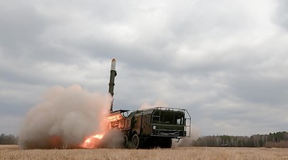 Пуск ракеты из ОТРК «Искандер» в ходе спецоперации ВС РФ