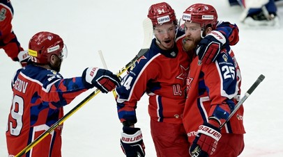 Хоккеисты ЦСКА в шестом матче серии со СКА