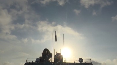 Кадры запуска гиперзвуковой противокорабельной ракеты YJ-21
