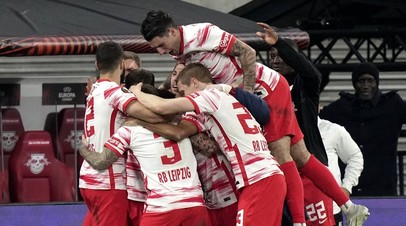 Футболисты «Лейпцига» в первом матче полуфинала Лиги Европы с «Рейнджерс»