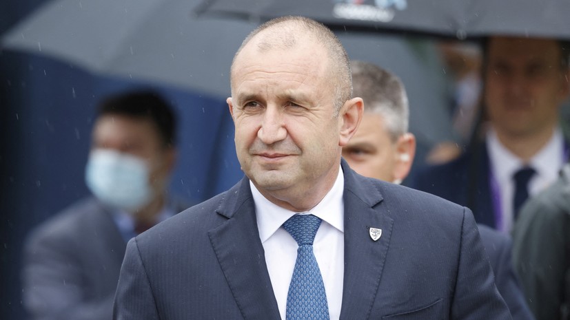 Автомобиль из кортежа президента Болгарии Радева попал в ДТП