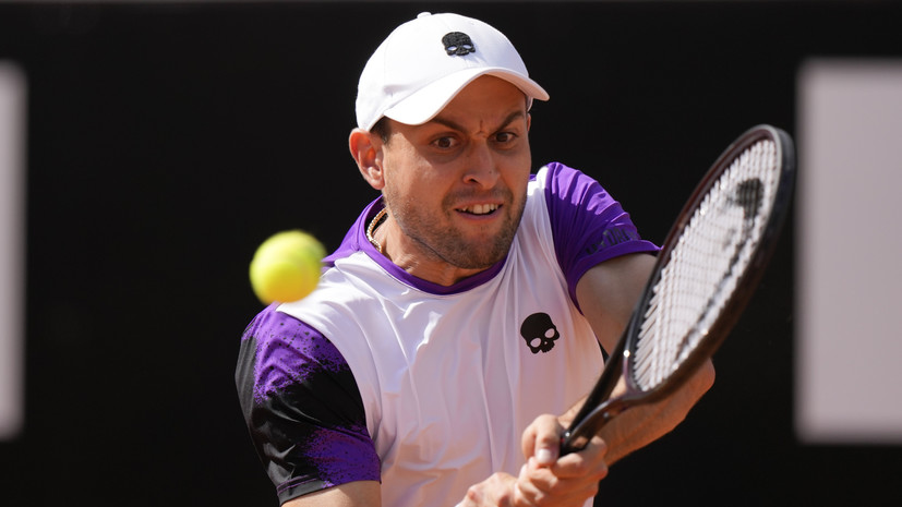 Карацев проиграл Джоковичу во втором круге «Мастерса» в Риме
