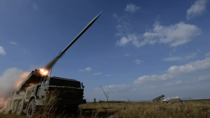 Ракетные войска и артиллерия России поразили 405 районов сосредоточения украинских войск