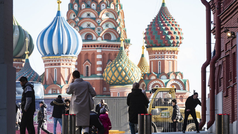 Подпорную стену собора Василия Блаженного отреставрируют в Москве