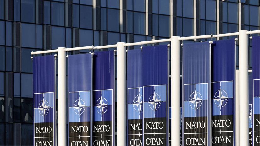 Замглавы НАТО уверен в положительном решении по членству Финляндии и Швеции