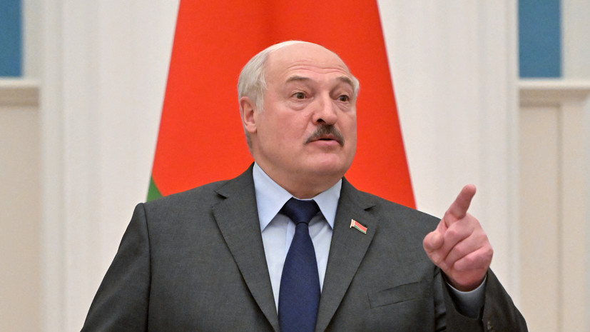 Лукашенко: НАТО наращивает мускулы и действует по принципу «кто не с нами, тот против нас»