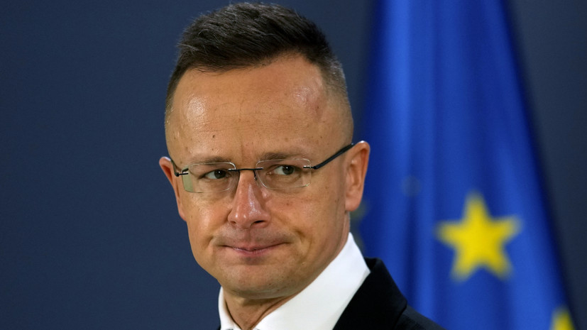 Глава МИД Венгрии: страна не получила от ЕС приемлемого предложения по эмбарго на нефть