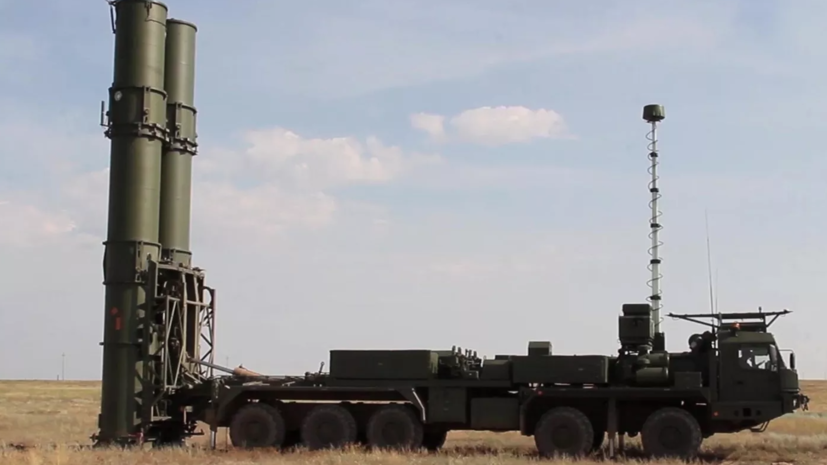 Борисов: комплексы ПВО и ПРО С-500 начинают поступать на вооружение в России