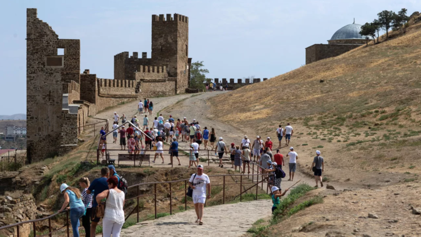 Ростуризм запускает программу бесплатных экскурсионных поездок для школьников