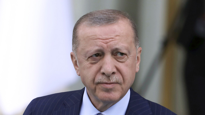 Эрдоган потребовал от премьера Швеции не поддерживать «террористические организации» 