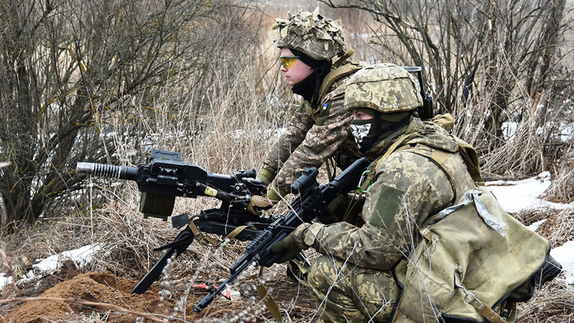 Сроком на 90 суток: зачем на Украине продлевают военное положение и мобилизацию