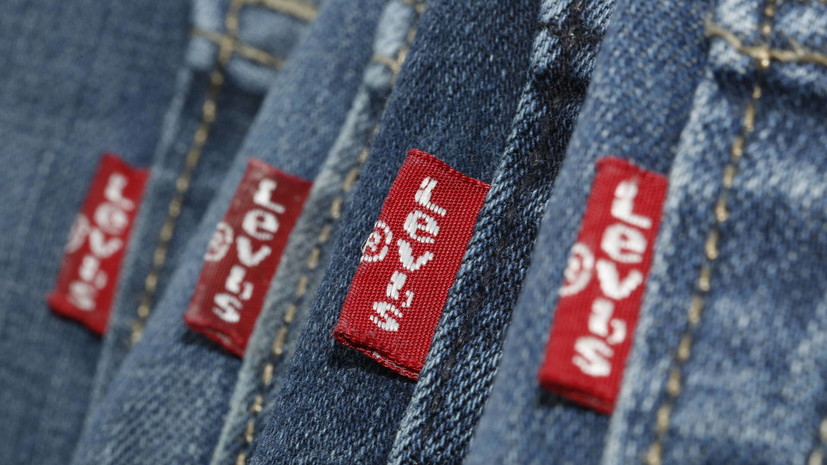 «Ъ»: производитель одежды Levi Strauss решил покинуть российский рынок