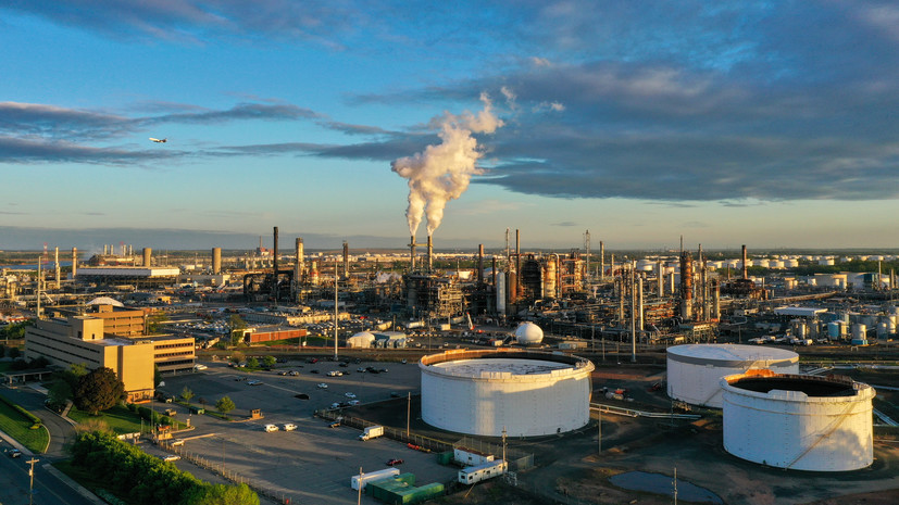 В Минэнерго США сообщили о намерении продать более 40 млн баррелей нефти из стратрезервов